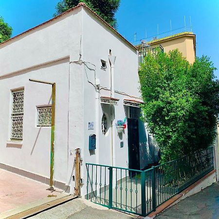 Posillipo 176 Home نابولي المظهر الخارجي الصورة