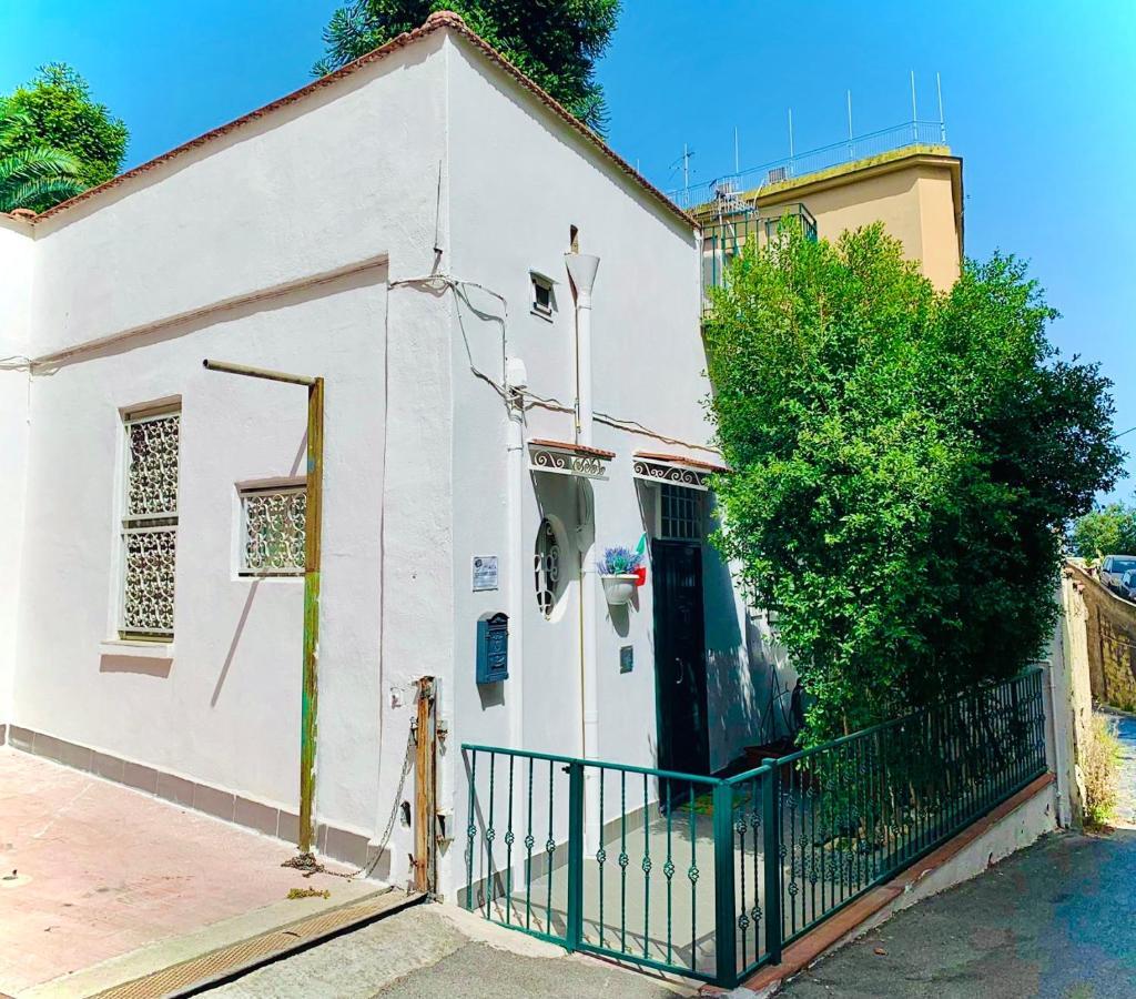 Posillipo 176 Home نابولي المظهر الخارجي الصورة